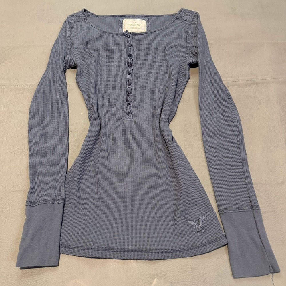 American Eagle Outfitter Women Blue Waffle Knit Henley Shirt Bella Swan Sweater-